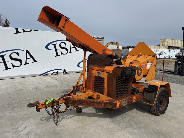 2009-massey-ferguson-8-image-1