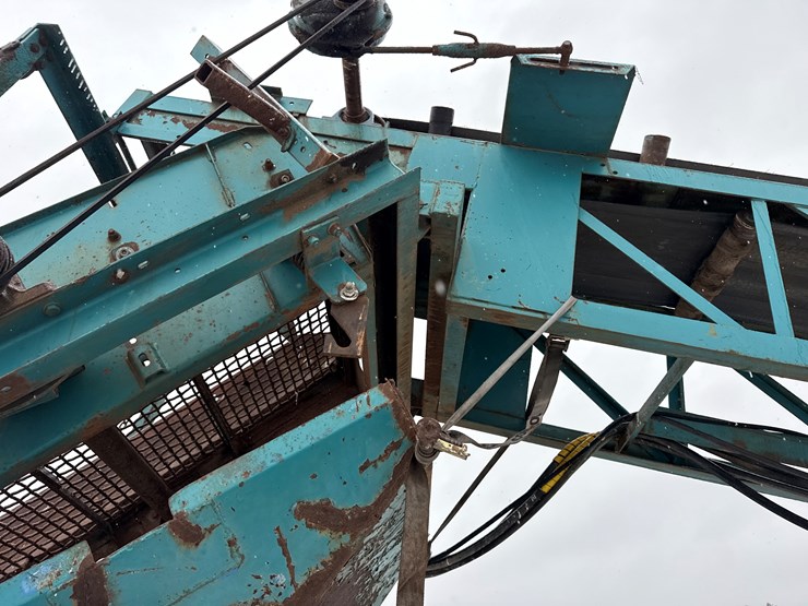 massey-ferguson-8-image-36