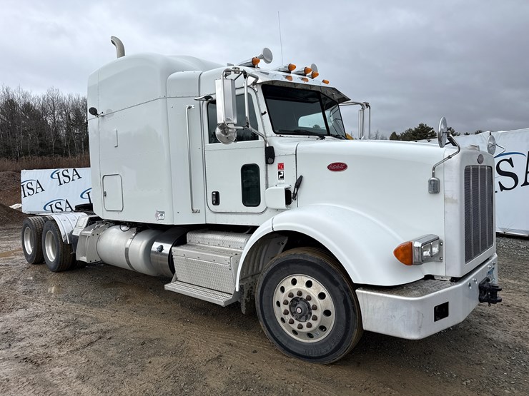 2013-peterbilt-365-image-7