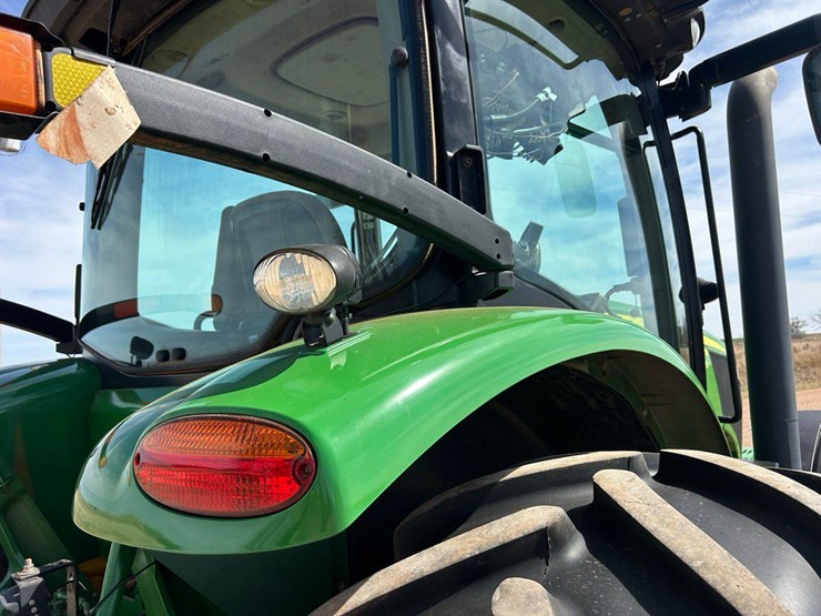 2013-john-deere-7200r-image-13
