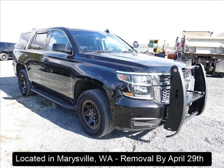 2018-chevrolet-tahoe-image-16