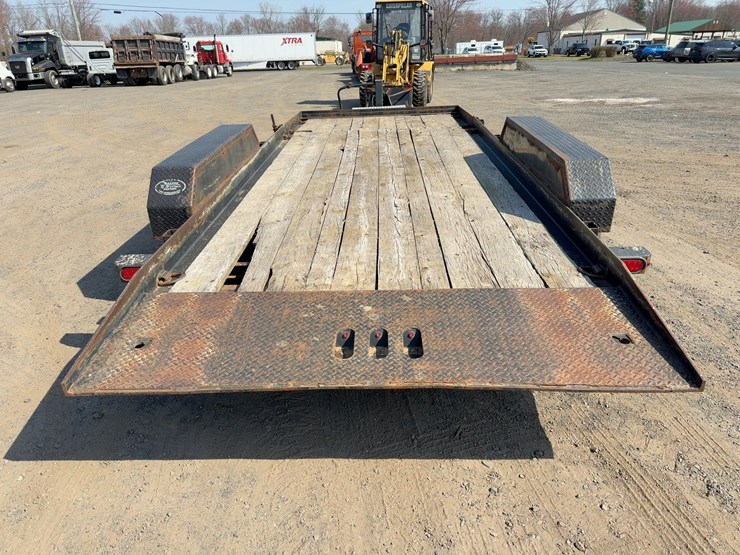 2018-cam-superline-20'-t/a-tilt-deck-trailer-image-4