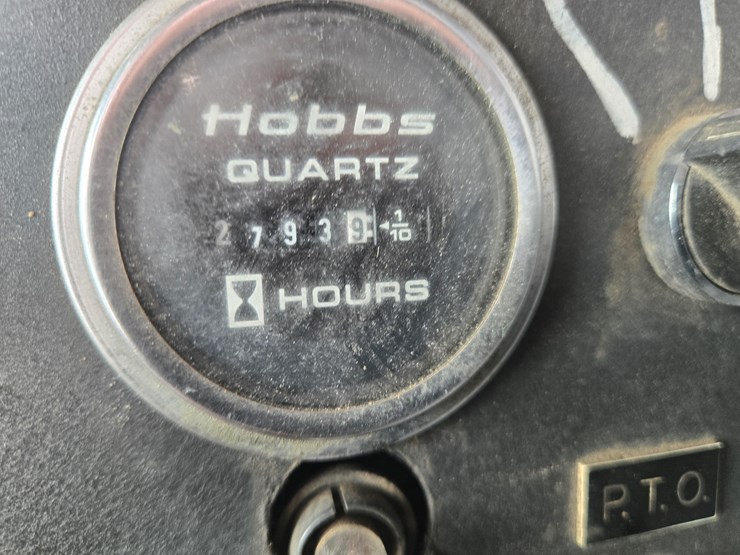 massey-ferguson-8-image-127