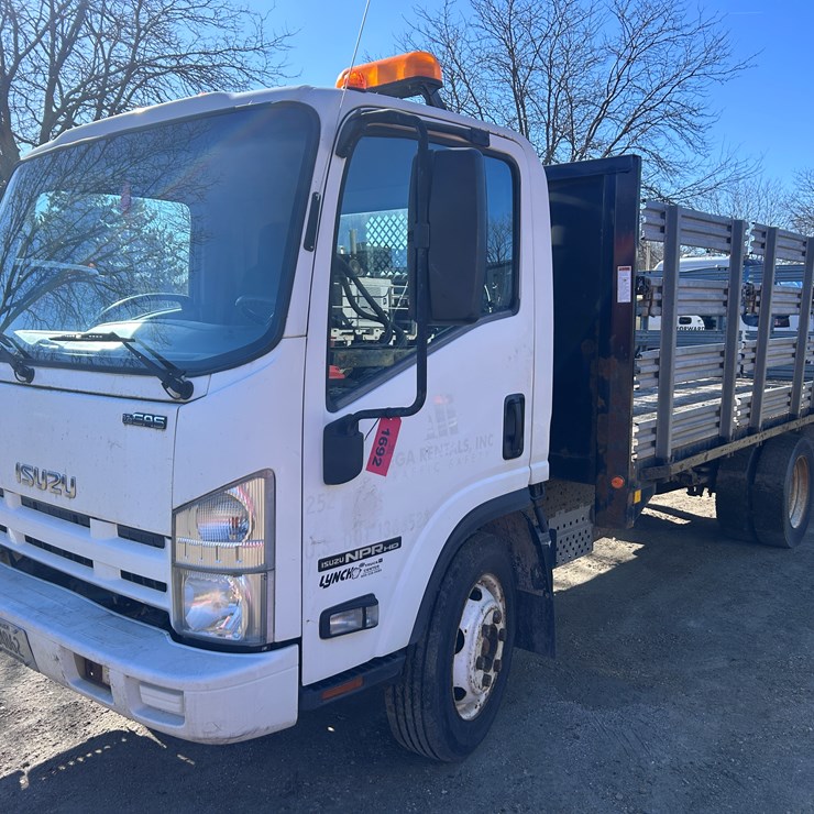 2012 ISUZU NPR