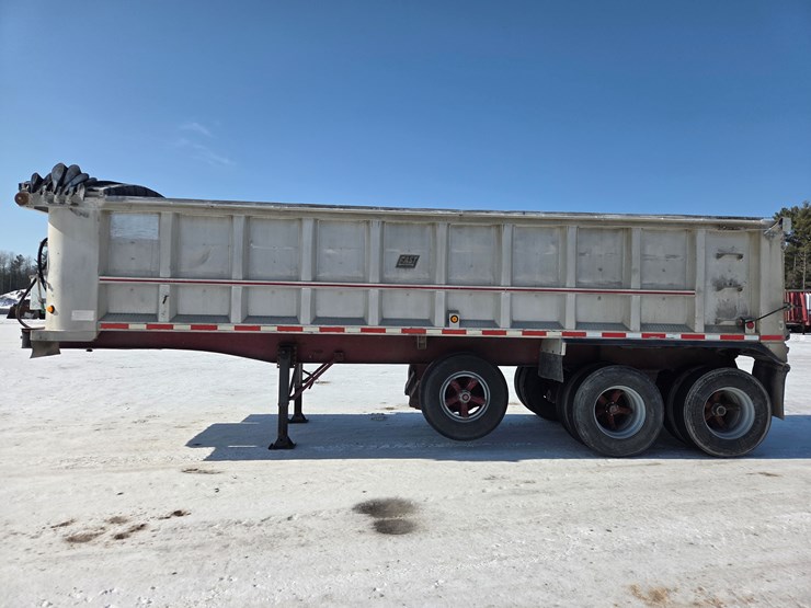 1998-massey-ferguson-8-image-2