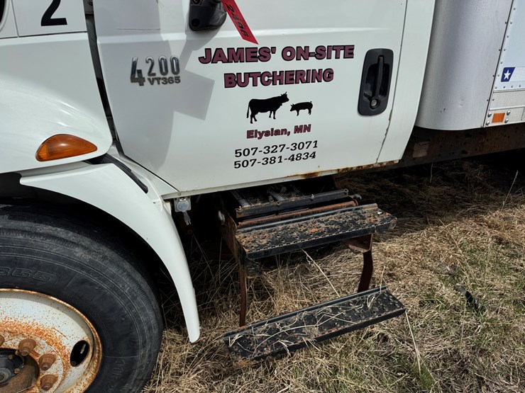 2007-international-durastar-4200-image-11