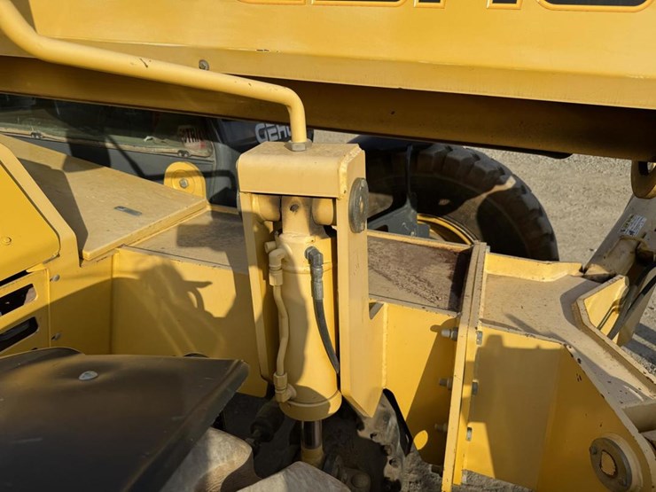 2013-gehl-dl11-image-21