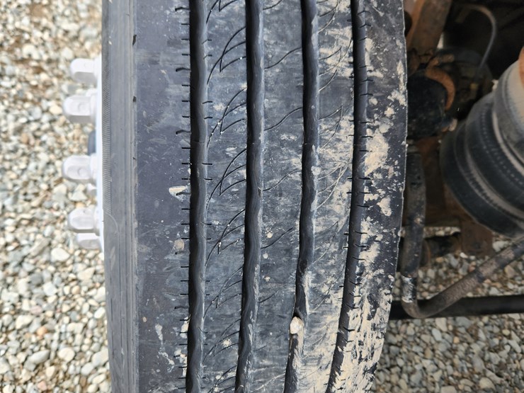 2014-kenworth-t800-image-62