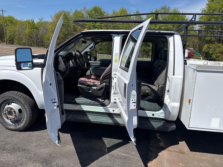 2012-ford-f350-image-14