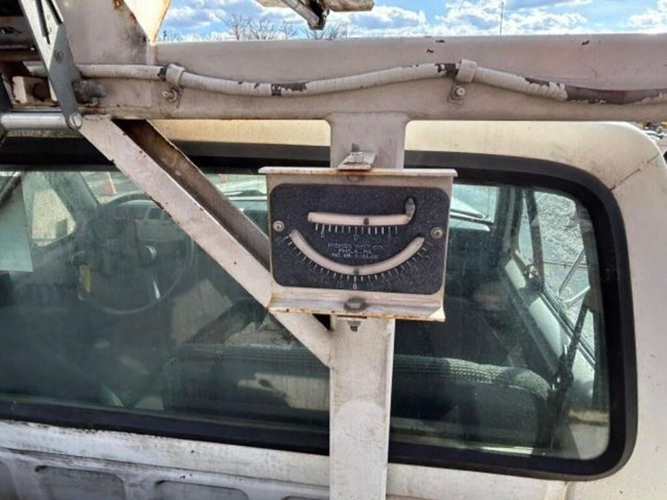 1997-ford-f800-image-62