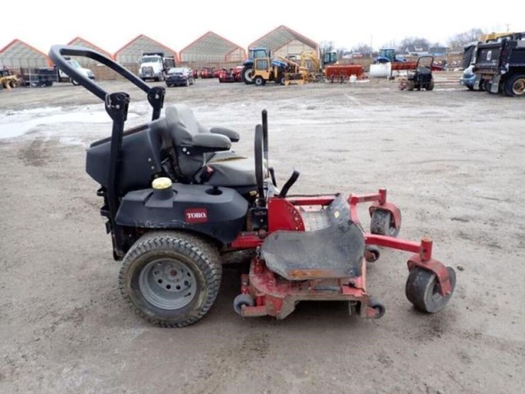2015-toro-z-master-zero-turn-mower-74267315000334-image-4