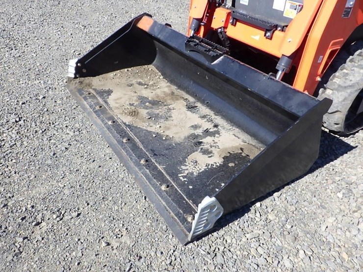 2024-kubota-svl75-3-image-12