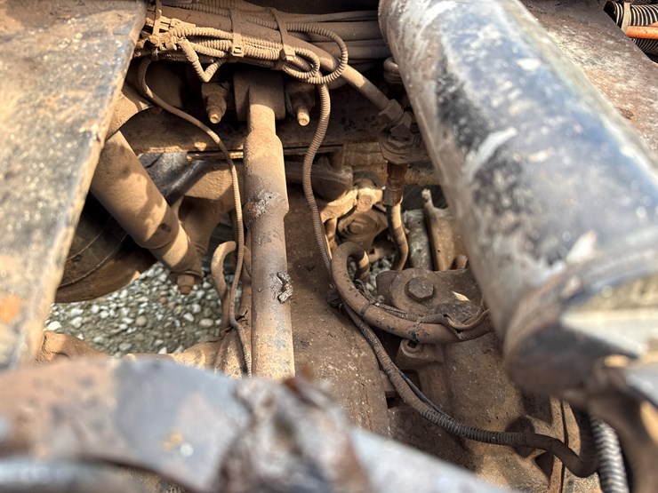 2004-peterbilt-378-image-36