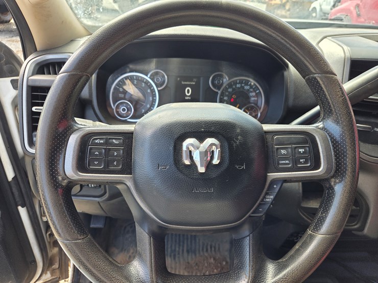 2019-dodge-3500hd-image-53