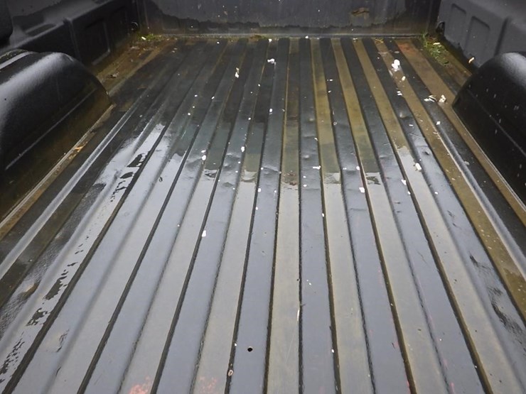 2001-gmc-2500-image-9