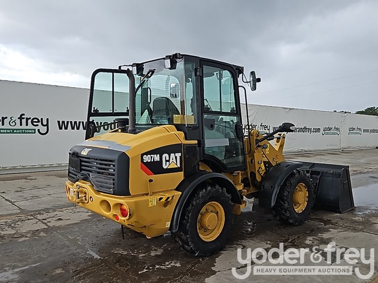 2016-caterpillar-907m-image-4