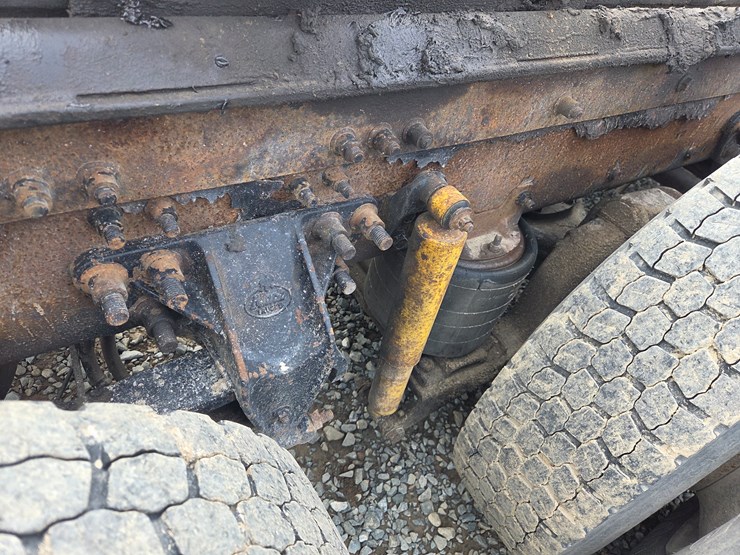 2007-massey-ferguson-8-image-32