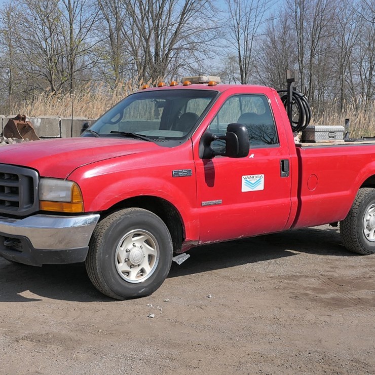 2000 FORD F350 XL
