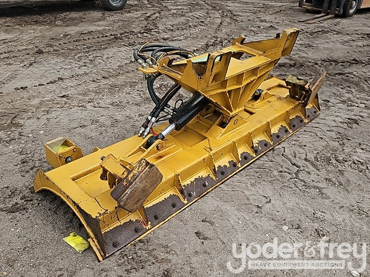 caterpillar-307-image-2