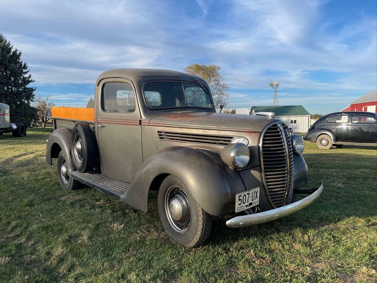 1938-ford-pickup---original-truck!-image-1