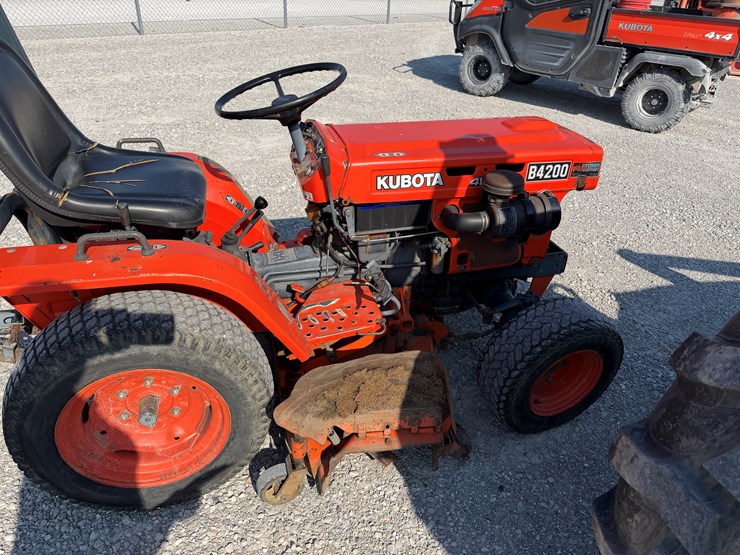 kubota-b4200-image-15