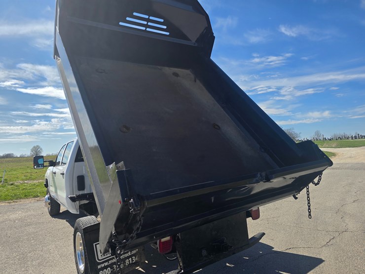 2019-chevrolet-silverado-3500-image-55