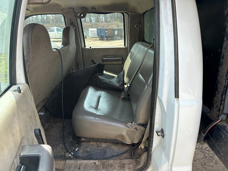 2008-ford-f350-image-18