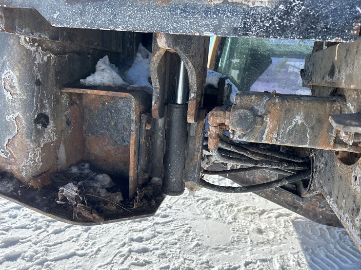 massey-ferguson-8-image-19