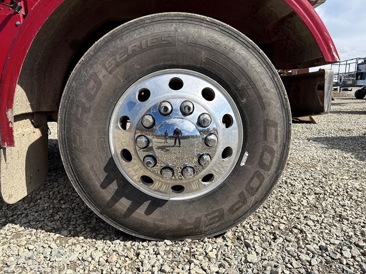 2004-peterbilt-378-image-63