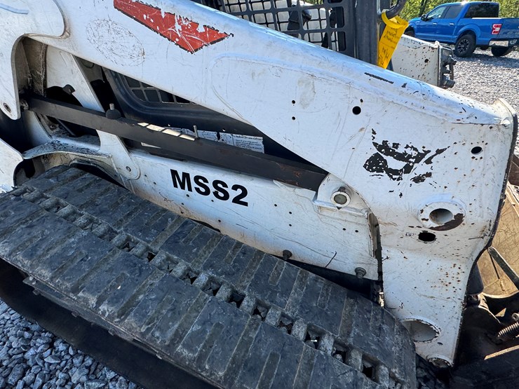 bobcat-t550-image-18