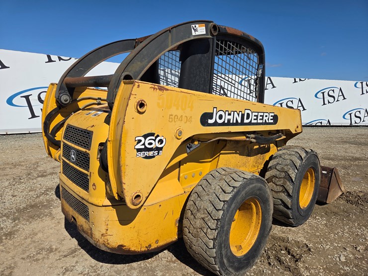 deere-260-image-5