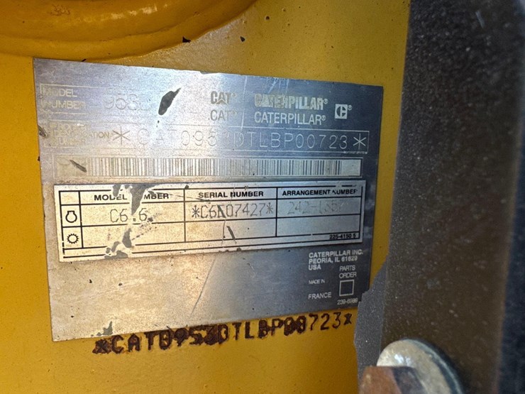 2008-caterpillar-953d-image-16