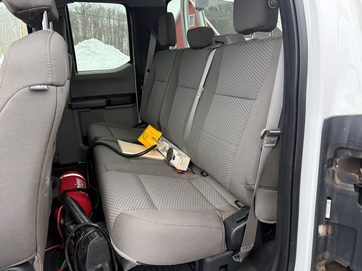 2018-ford-f550-image-48