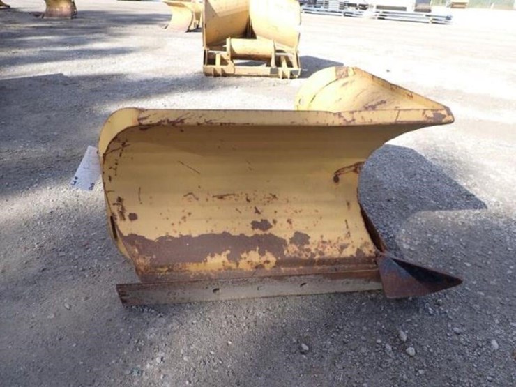 4-ft-v-plow-045365-image-2