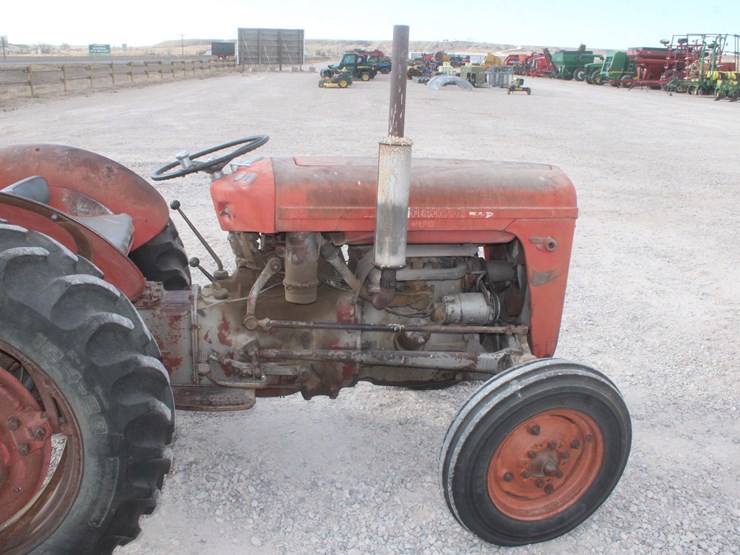 ferguson-35-image-31