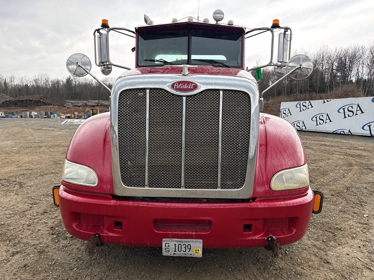 2008-peterbilt-386-image-8