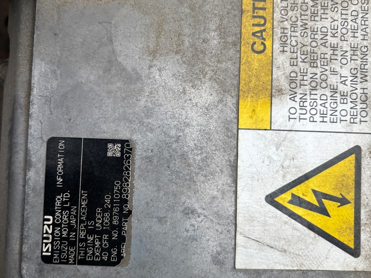 2005-gmc-t7500-image-93