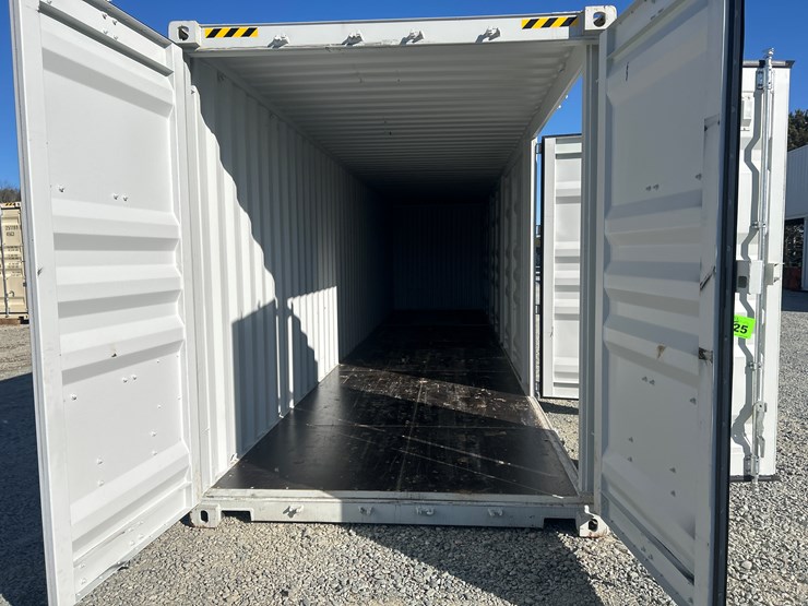 massey-ferguson-8-image-15