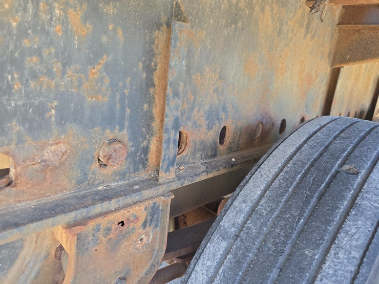 1986-utility-flatbed-image-75