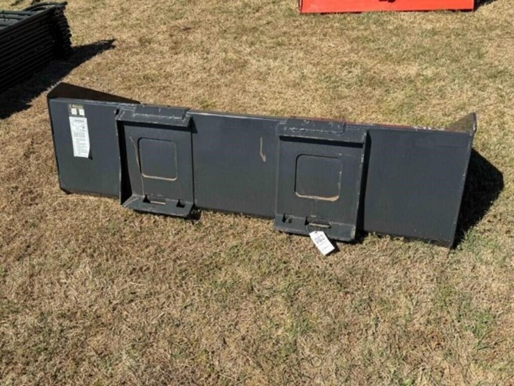 wolverine-80”-skidsteer-bucket-image-2