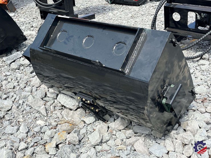 unused-2026-ce-36"-mixing-bucket-attachment-image-5