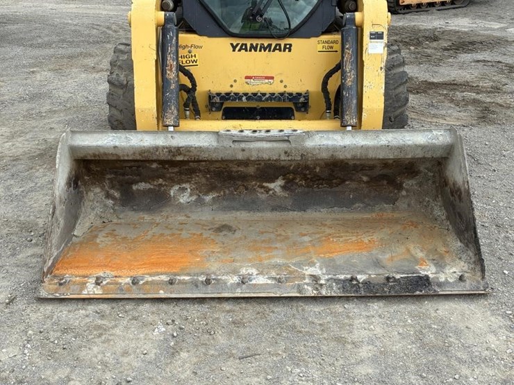 2018-yanmar-s220r-image-7