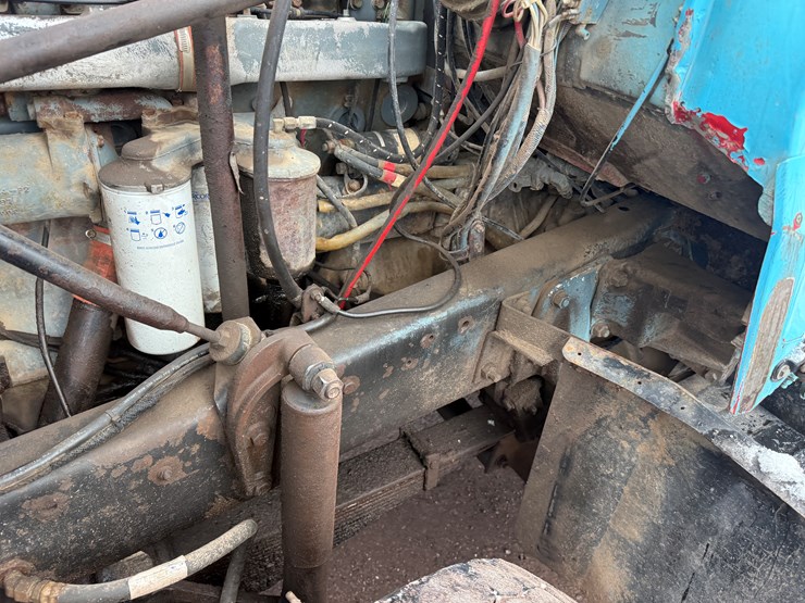 #1056-•-1989-mack-quad-axle-dump-truck-image-25