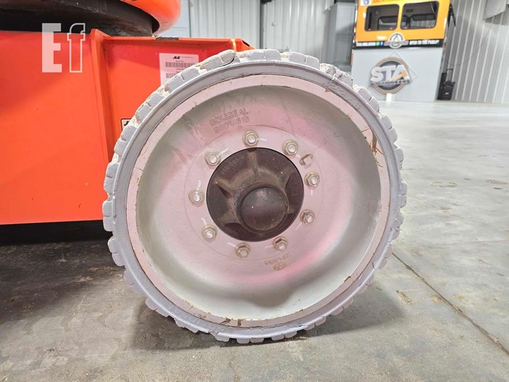 2015-jlg-e400ajpn-image-24