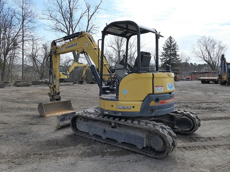 yanmar-vio45-image-2