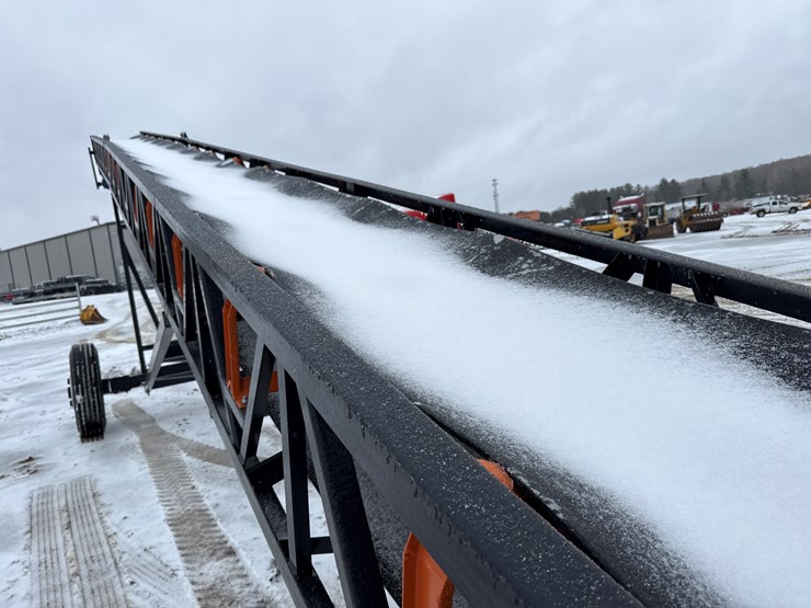 massey-ferguson-8-image-29