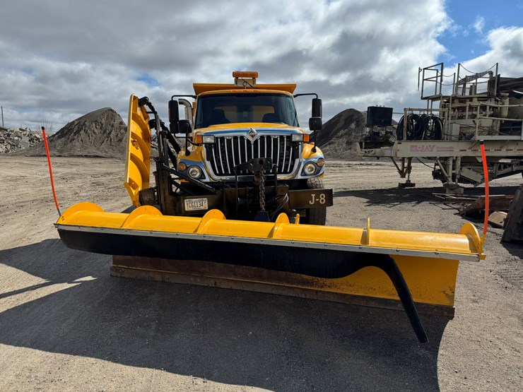 2009-international-workstar-7500-image-7