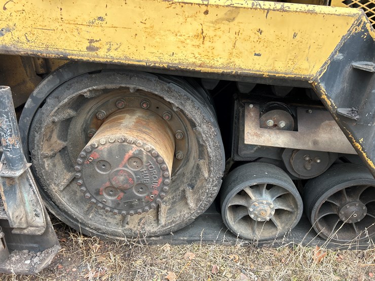 caterpillar-ap-1055b-image-41