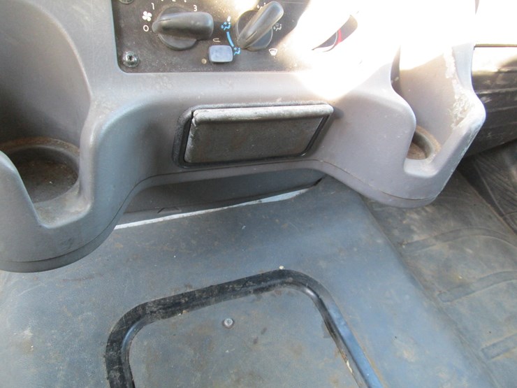 2005-caterpillar-c7-image-37