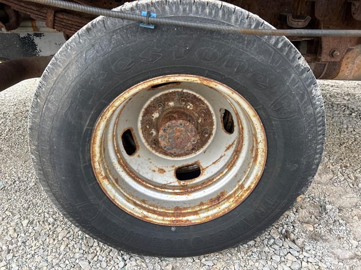 2011-ford-f350-image-52